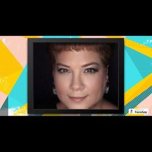 Meet your Posher, Pamela